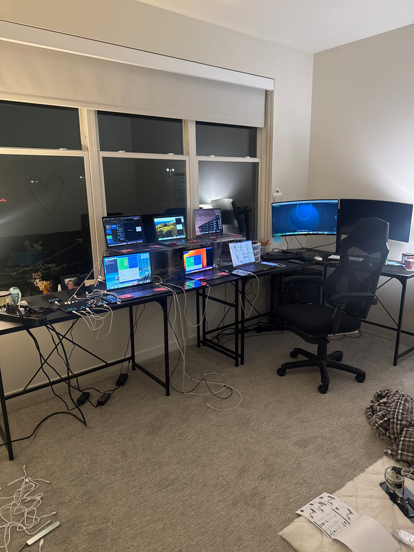 phone farm — live rack